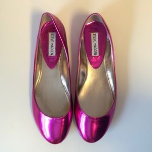 Steve Madden Heaven flats, metallic pink, size 10
